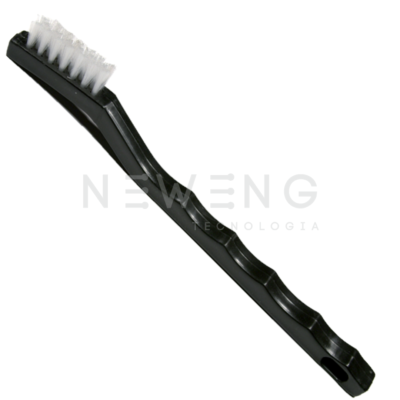 Fotografia escova para limpeza de instrumentais cirúrgicos com cerdas em Nylon Stericontrol.